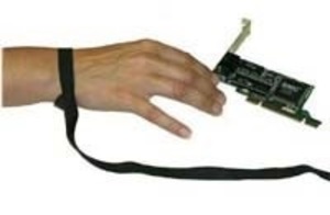 Disposable wrist strap 